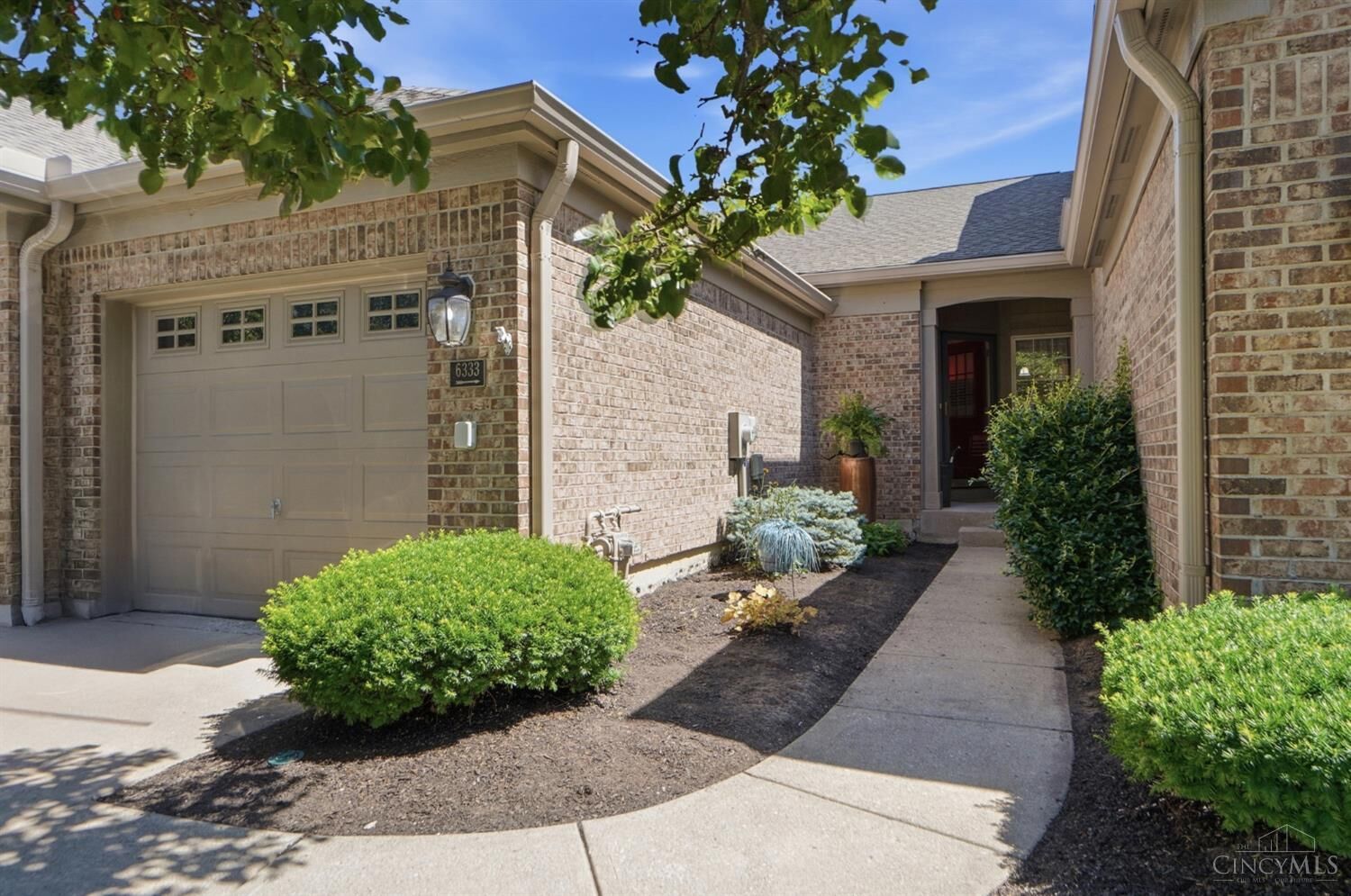 Property Photo: 6333 Edgewater Drive OH 45040