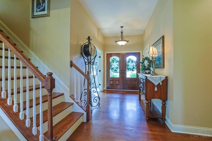 Property Photo: 8232 Ascot Glen Court OH 45044