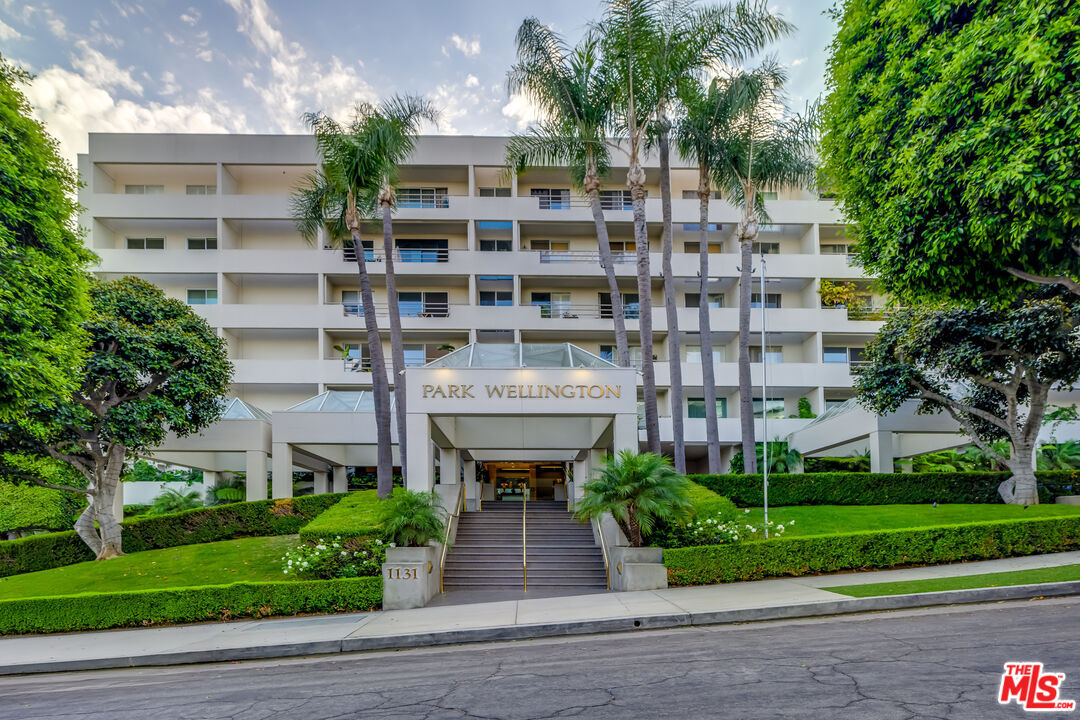Property Photo: 1131 Alta Loma Rd CA 90069