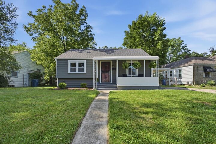 Property Photo: 2505 Avalon Place OH 43219