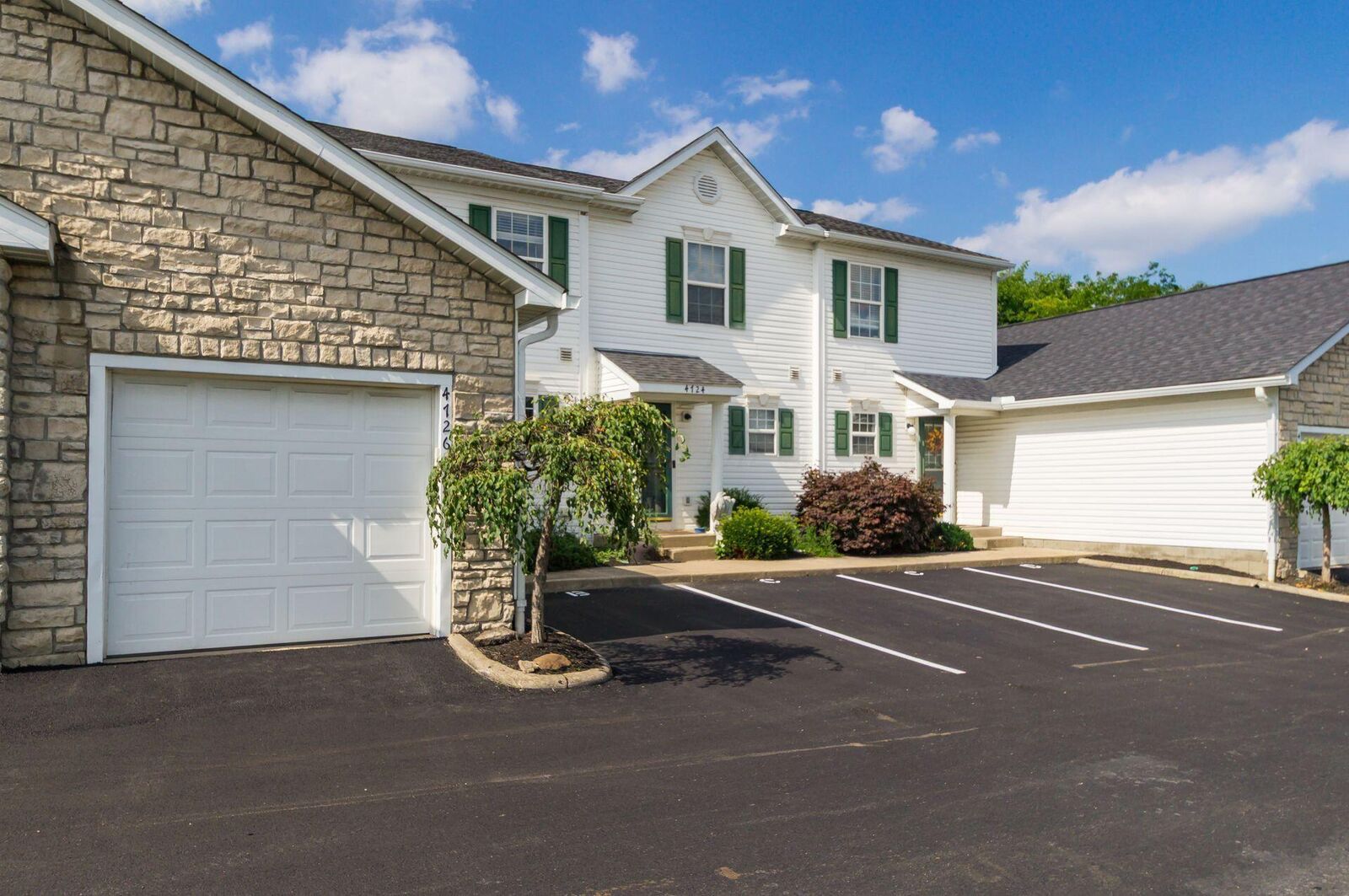Property Photo: 4726 Parrau Drive OH 43228
