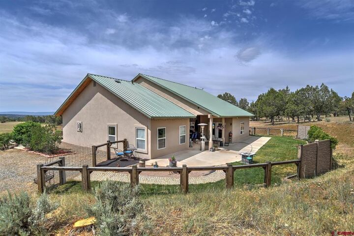 Property Photo:  167 Hollow Ridge Road  CO 81301 