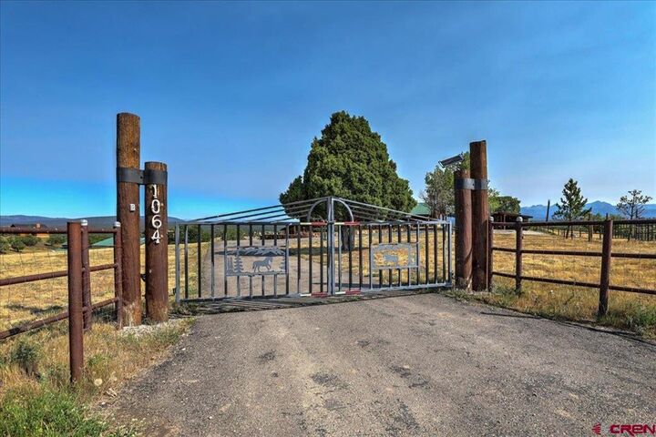 Property Photo:  1064 Carino Place  CO 81147 