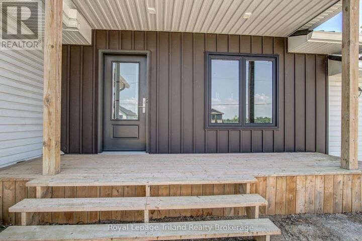 Property Photo: 56525 Heritage Line ON N0J 1Y0