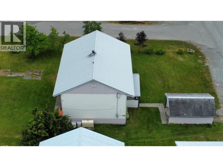 Property Photo: 1304 Raven Street BC V0T 1W0