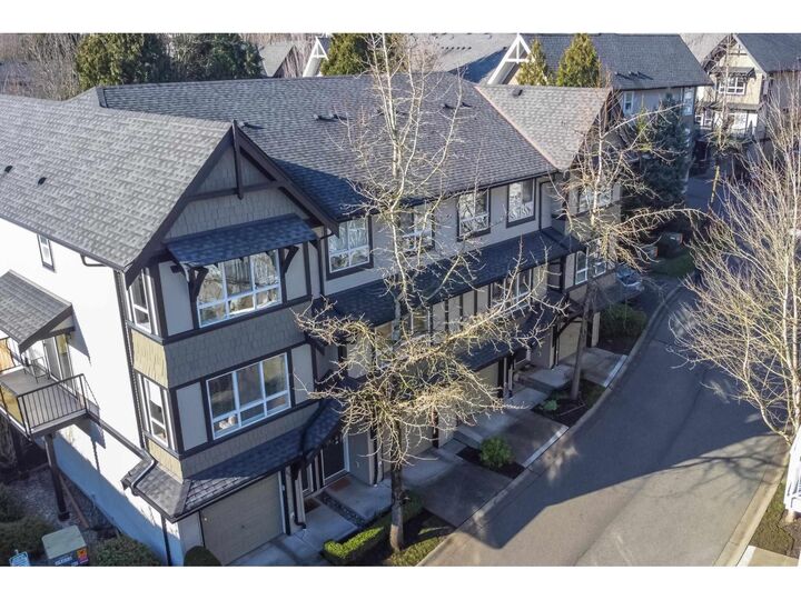 6747 203 Street 107 — photo 1