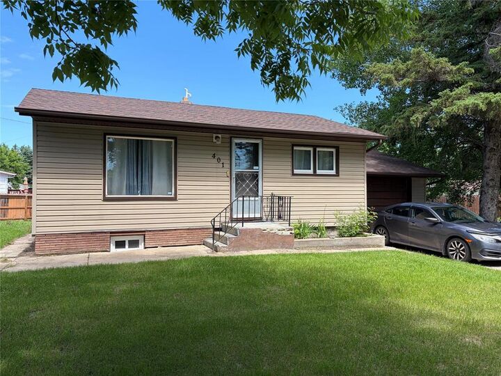 Property Photo: 401 Elizabeth Street MB R0J 1H0
