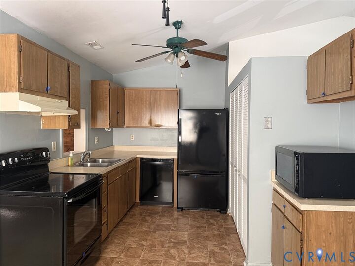 Property Photo:  10700 Blossomwood Road  VA 23832 