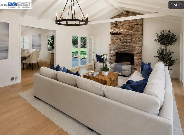 Property Photo: 617 Giralda Dr CA 94024