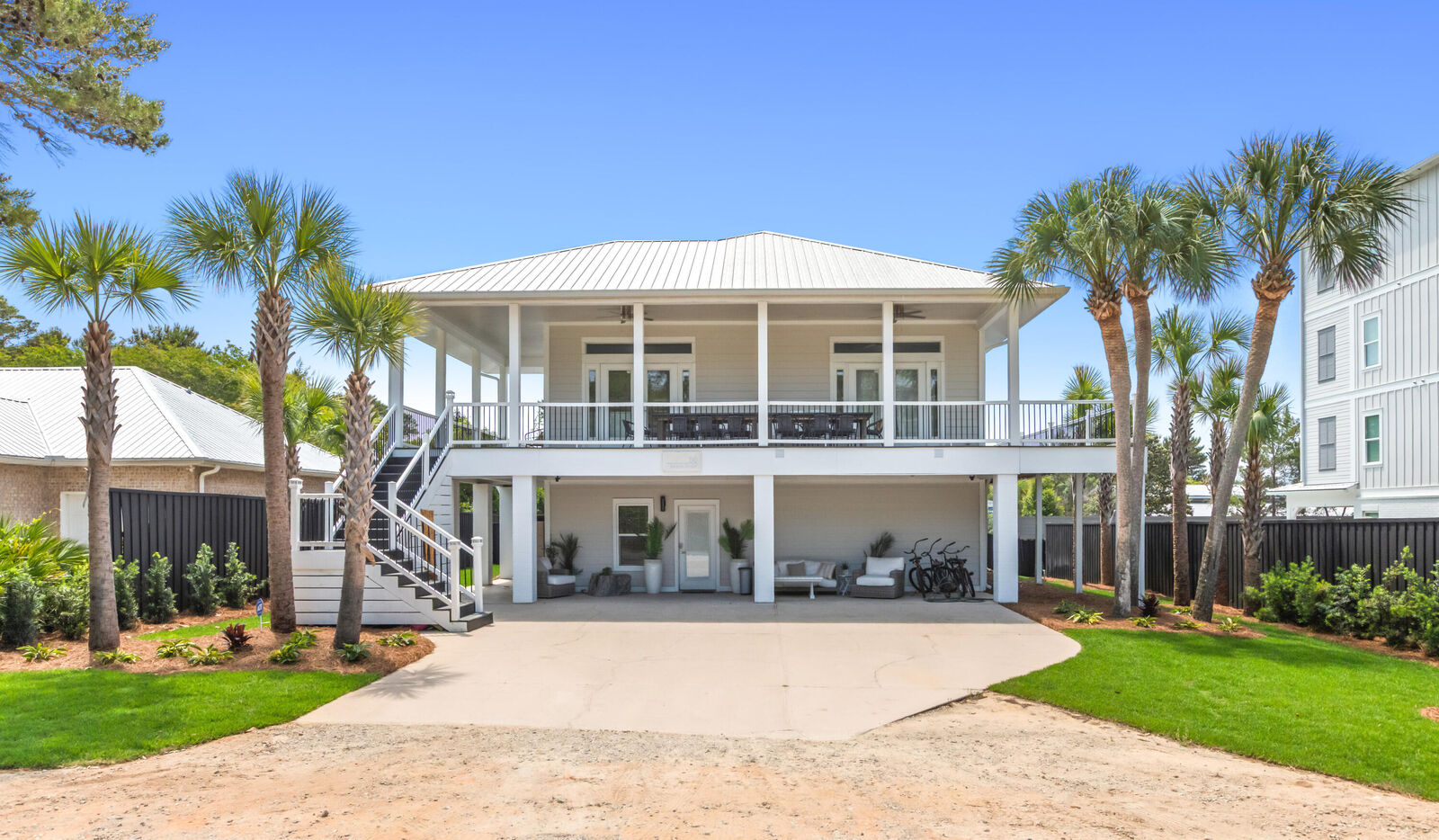 Property Photo:  50 N Maple Street  FL 32459 