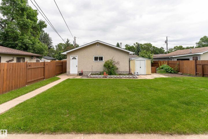 Property Photo: 9421 97 Street AB T8L 1S9