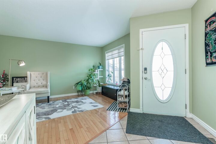 Property Photo: 330 Huffman Crescent NW AB T5A 0C8