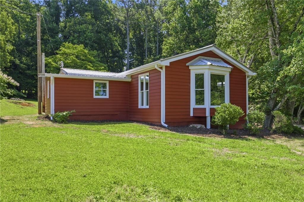 Property Photo:  89 Thelmas Way  GA 30534 