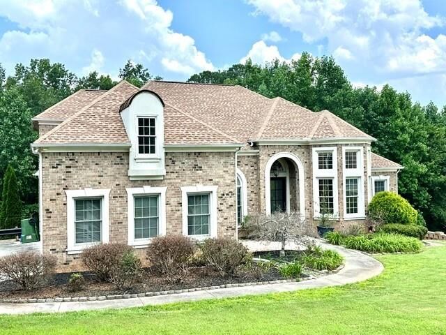 Property Photo: 5173 Barrington Trace Drive GA 30331