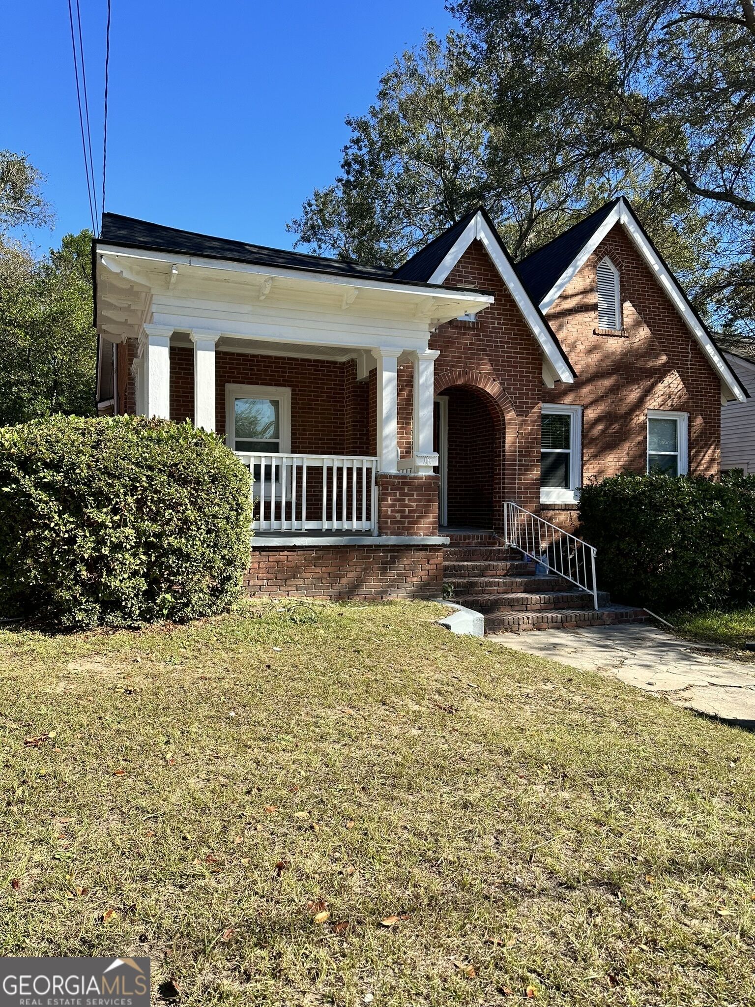Property Photo: 1284 Hillyer Avenue GA 31204