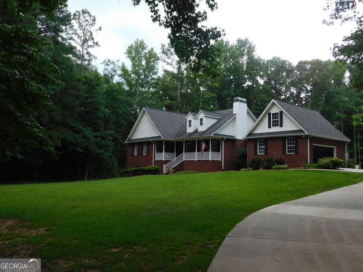 Property Photo:  758 Hemphill Road  GA 30281 