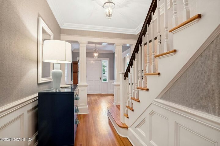 Property Photo:  52 Chesterfield Road  CT 06902 