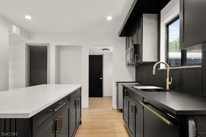 Property Photo: 51 Taurus Dr, 3D NJ 08844