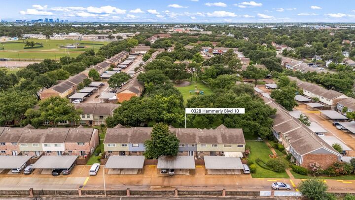 Property Photo: 10328 Hammerly Boulevard 10 TX 77043