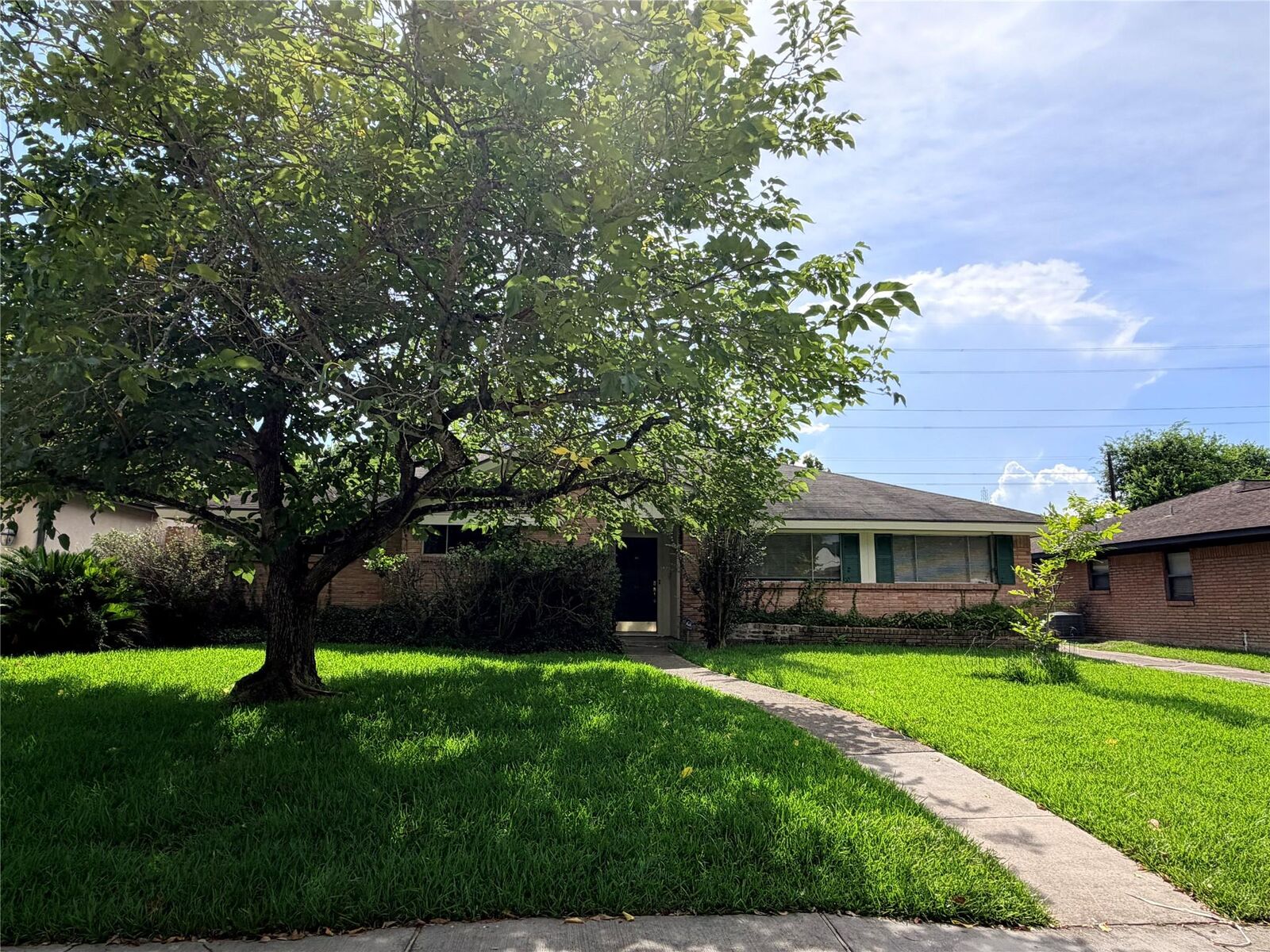Property Photo: 9130 Bassoon Drive TX 77025