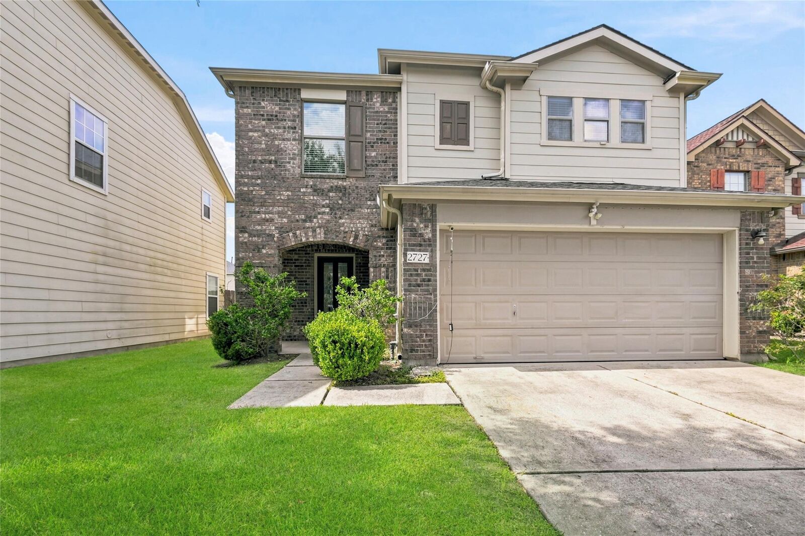 Property Photo: 2727 Skyview Crest Court TX 77047