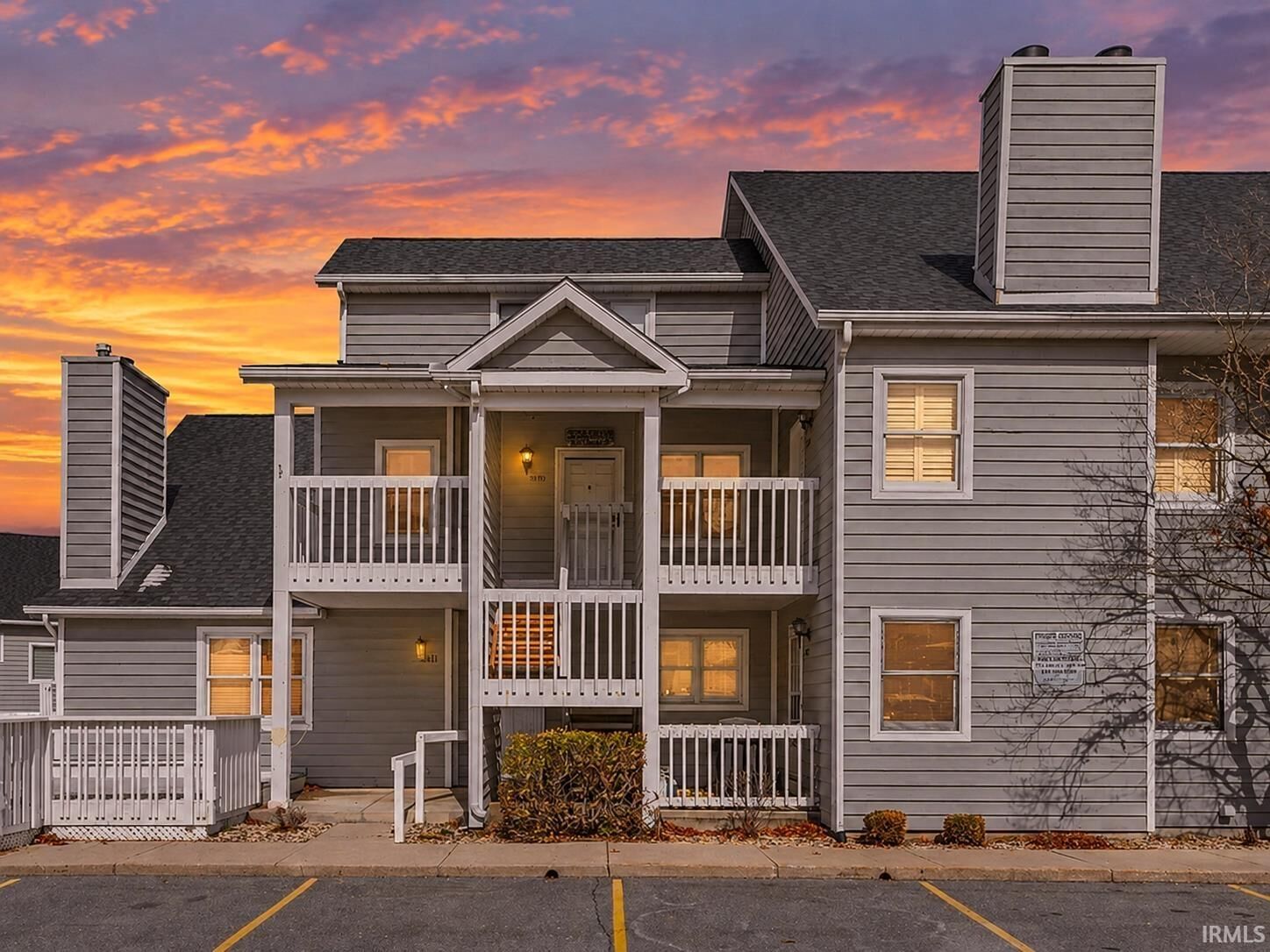 Property Photo:  1433 N Oakhill Drive  IN 46637 