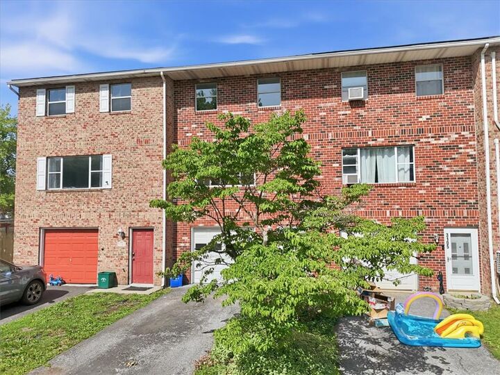 Property Photo:  3103 Lucas Drive  PA 18017 