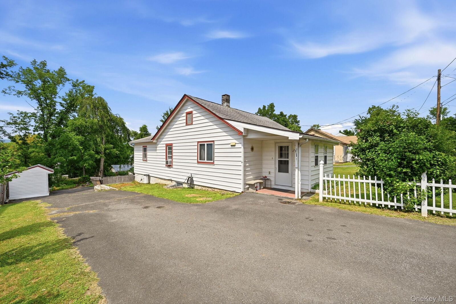 Property Photo:  7 Highland Avenue  NY 12446 