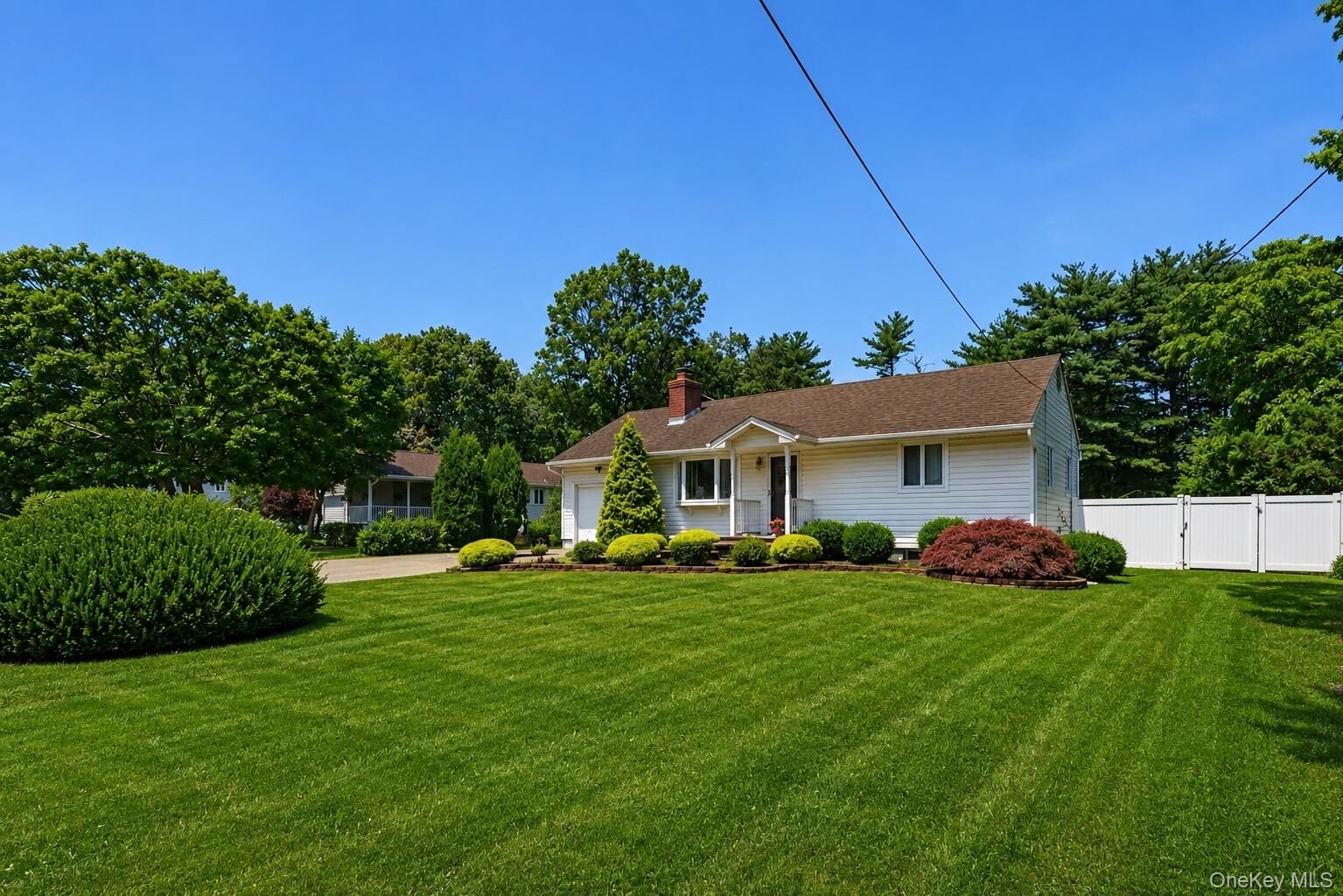 Property Photo:  72 Dix Highway  NY 11746 
