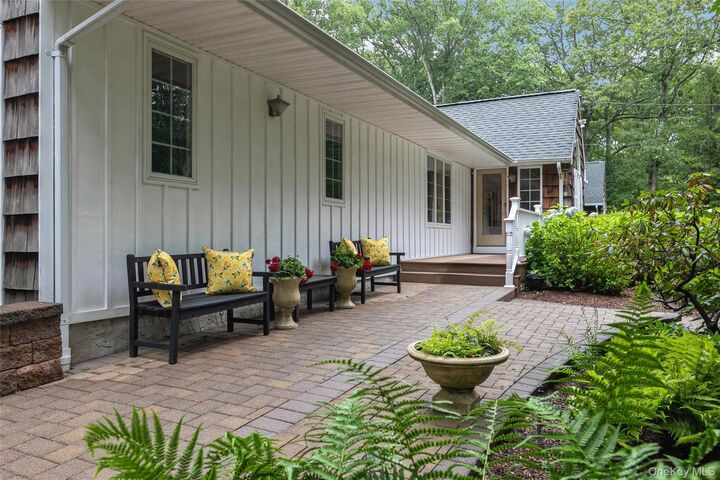 Property Photo:  63 W Meadow Road  NY 11733 