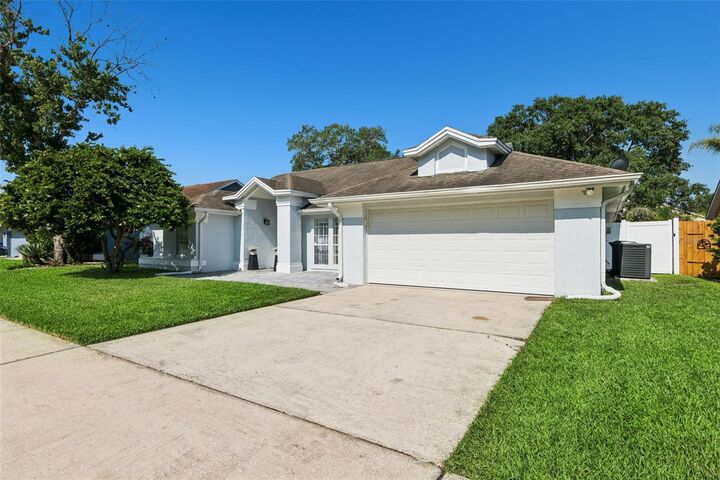 Property Photo: 1017 Turtle Creek Drive FL 32765