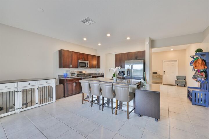Property Photo:  9454 Channing Hill Drive  FL 33573 