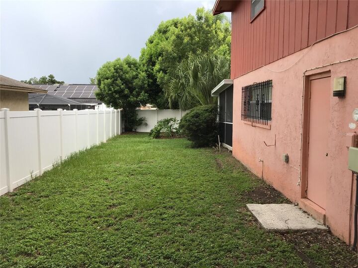 Property Photo:  3101 Buttercup Street  FL 33584 