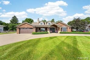 Property Photo: 23750 E River Road MI 48138 1582