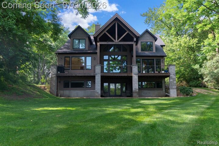 Property Photo: 11590 Sumpter Drive MI 48178 8812