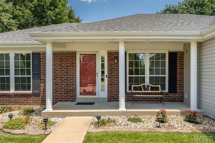 Property Photo: 1600 Summerpoint Drive MO 63026