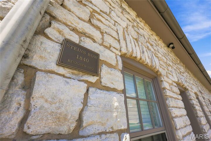 Property Photo: 200 W Steins Street MO 63111