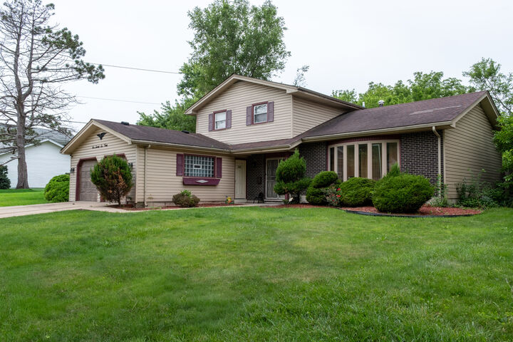Property Photo: 17630 Mulberry Street IL 60478