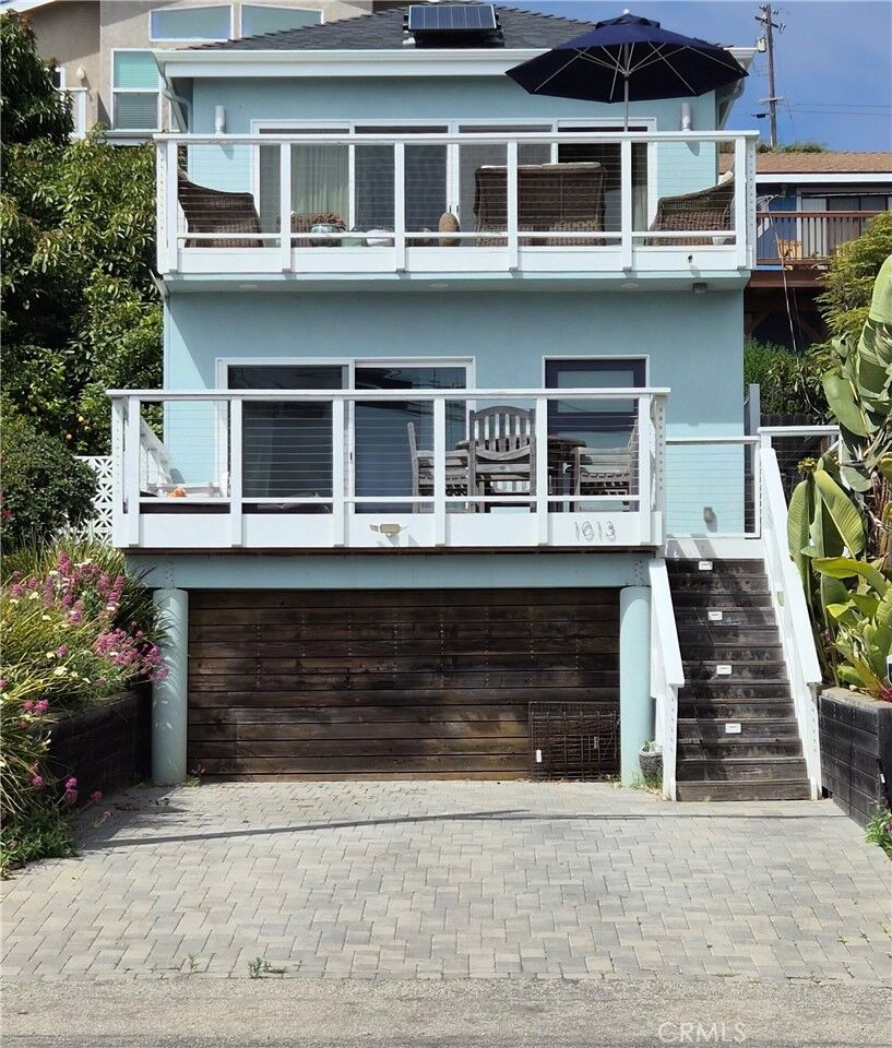 Property Photo:  1013 S Ocean  CA 93430 