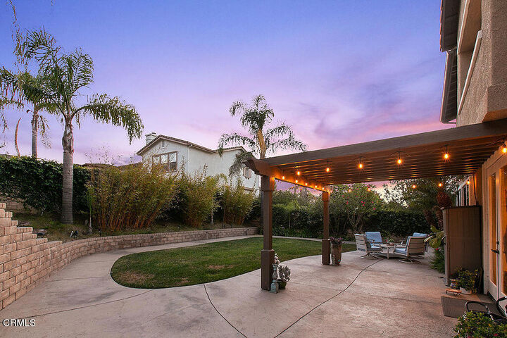 Property Photo: 4886 Via Camino CA 91320