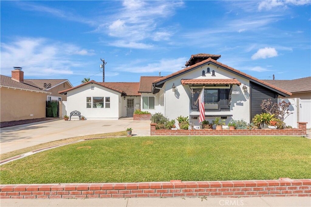 Property Photo: 15914 Lawnhill CA 90638