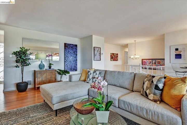 Property Photo:  585 Crestmont Dr  CA 94619 