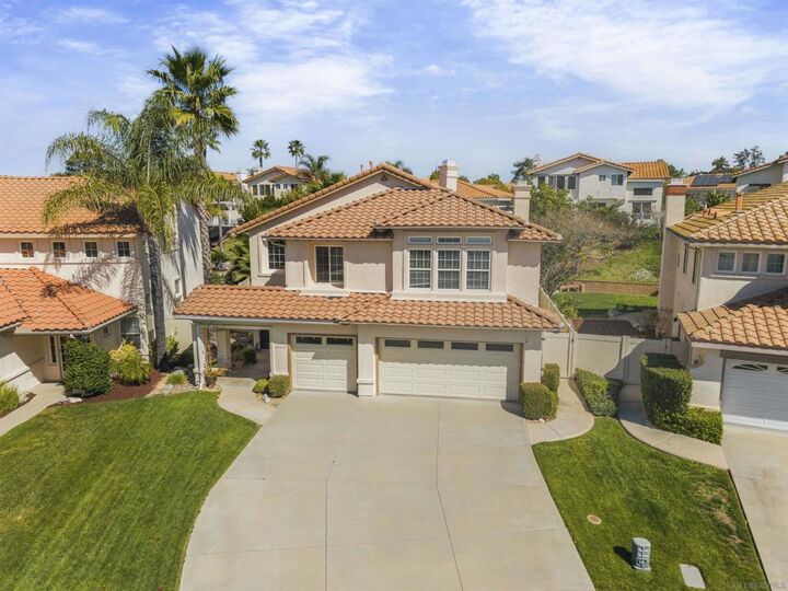 Property Photo:  45632 Corte Lobos  CA 92592 