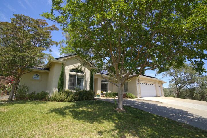 Property Photo: 2848 Gayle Lane CA 95602