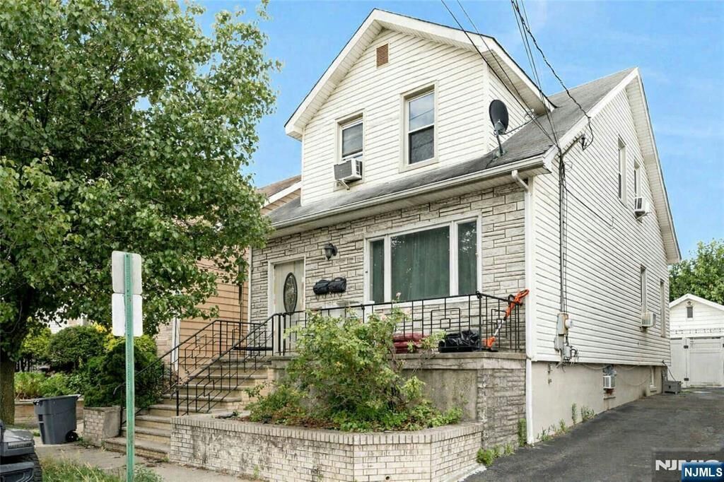 Property Photo:  432 9th Street  NJ 07022 