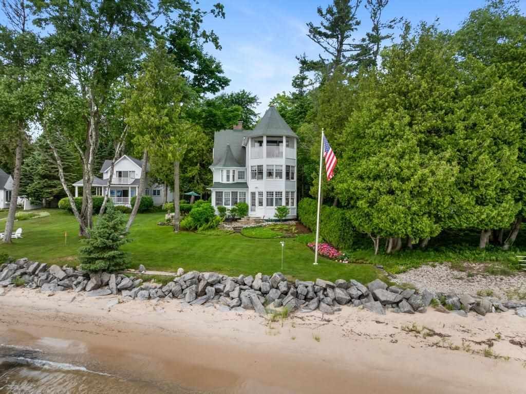 Property Photo: 1621 Fern MI 49740