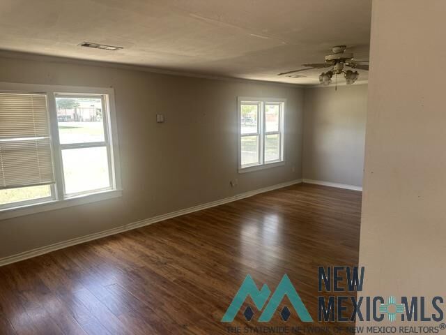 Property Photo:  306 W Chisum Avenue  NM 88220 