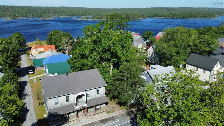 Property Photo:  121 Water Street  NS B0T 1W0 