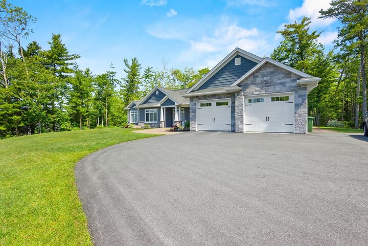 Property Photo:  485 Calderwood Drive  NS B2T 0S2 