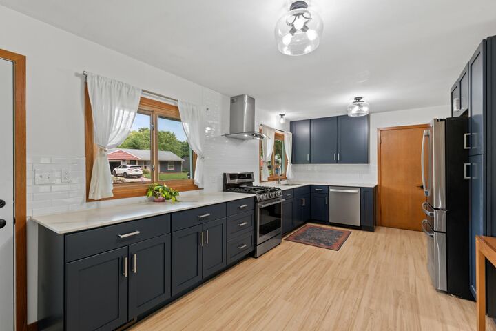 Property Photo:  1426 Graham Court SE  MN 55904 